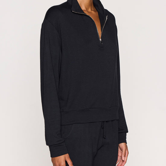 Black | Women's 1/4 Zip Angle