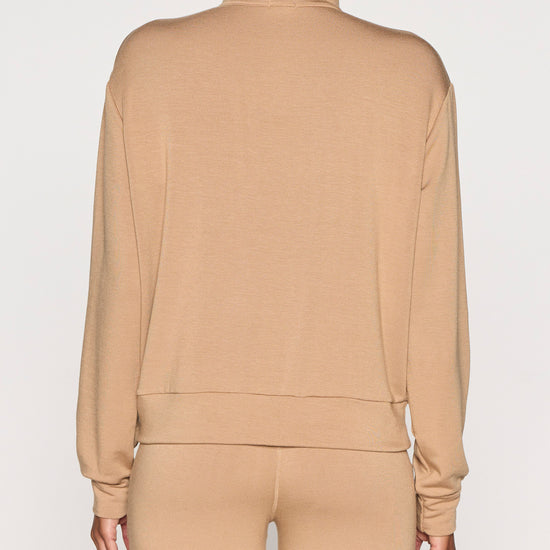 Camel | The Women's 1/4 Zip Back