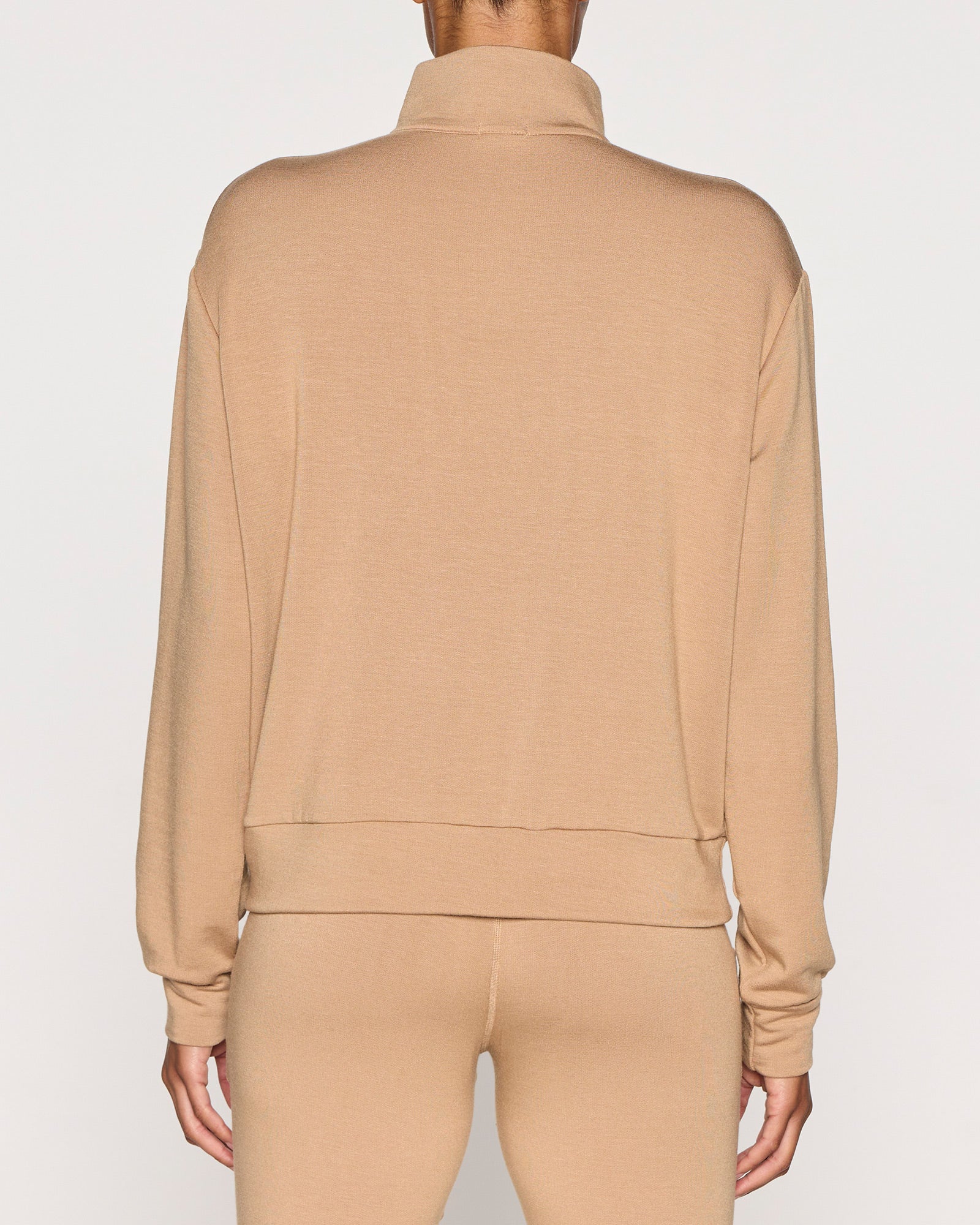 Camel | The Women's 1/4 Zip Back