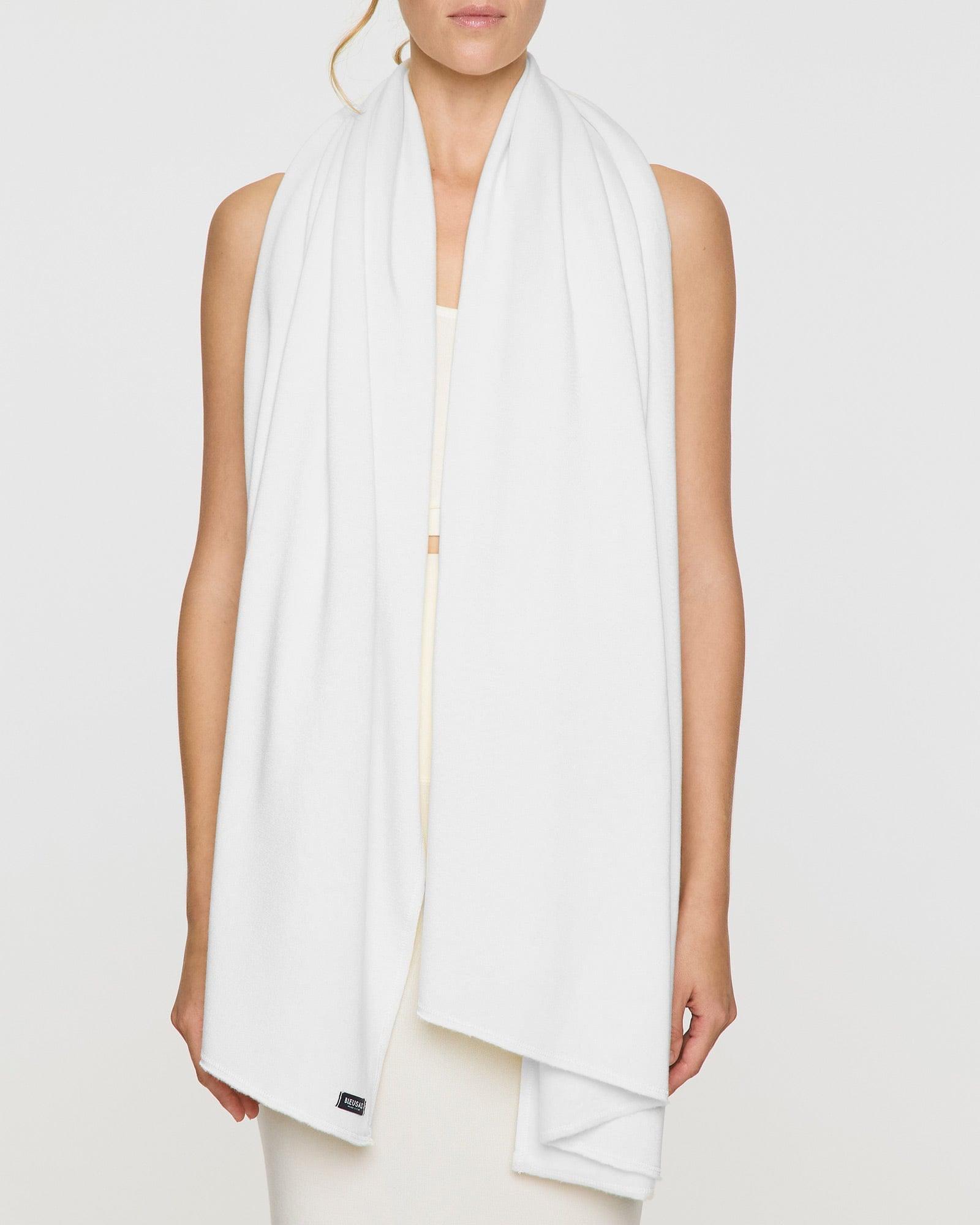 White | 2 Yard | The Signature Wraps