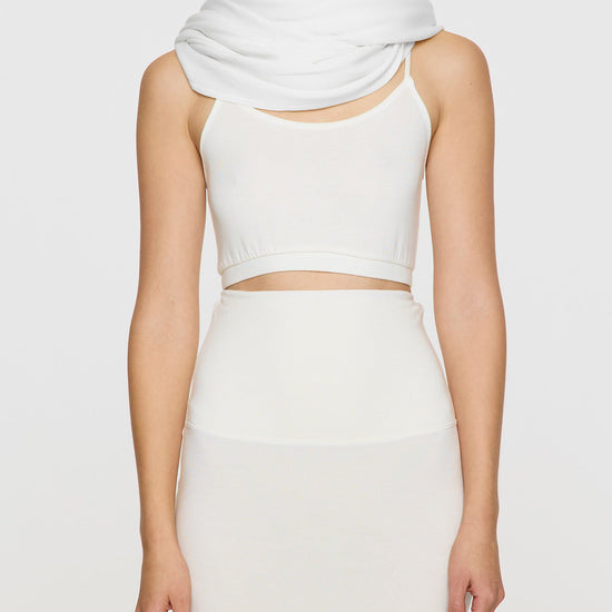 White | 3 Yard | The Signature Wraps