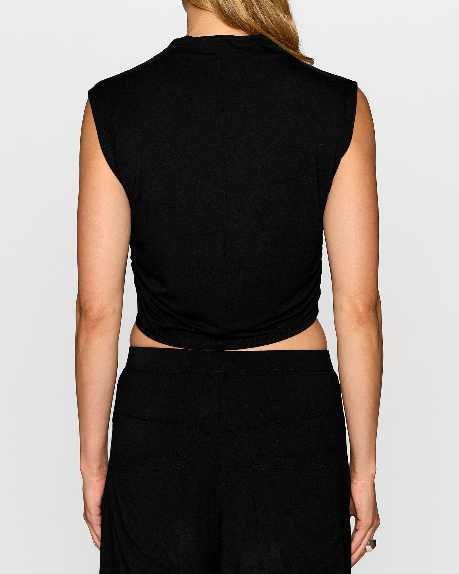 Black | The Nina Sleeveless Top