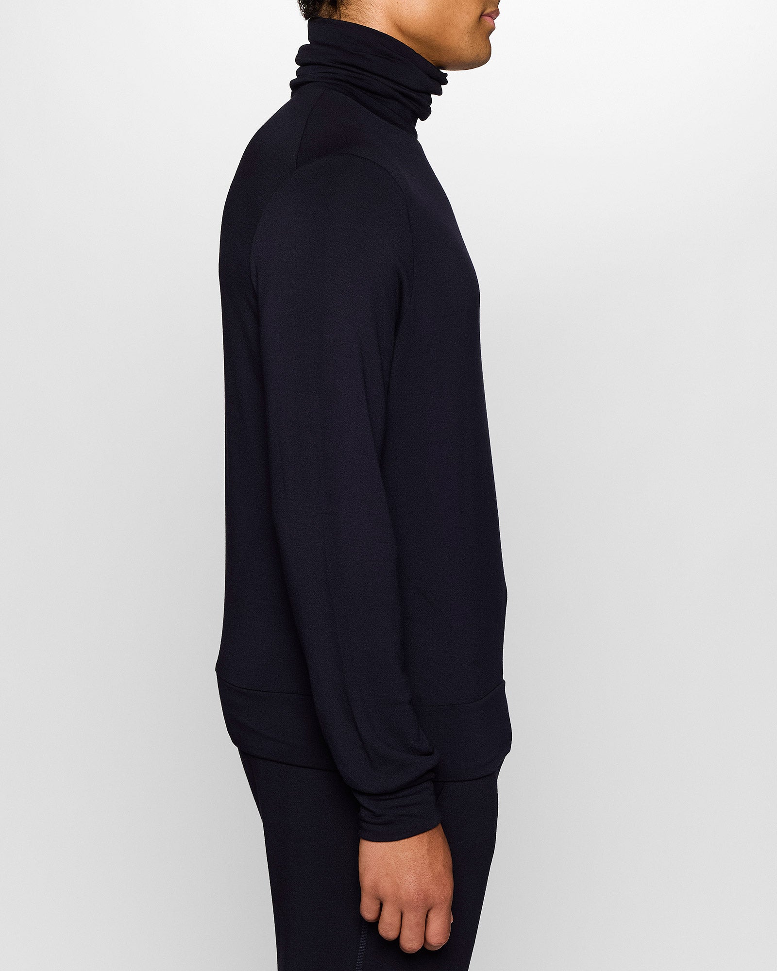 Navy | The Men's Turtleneck