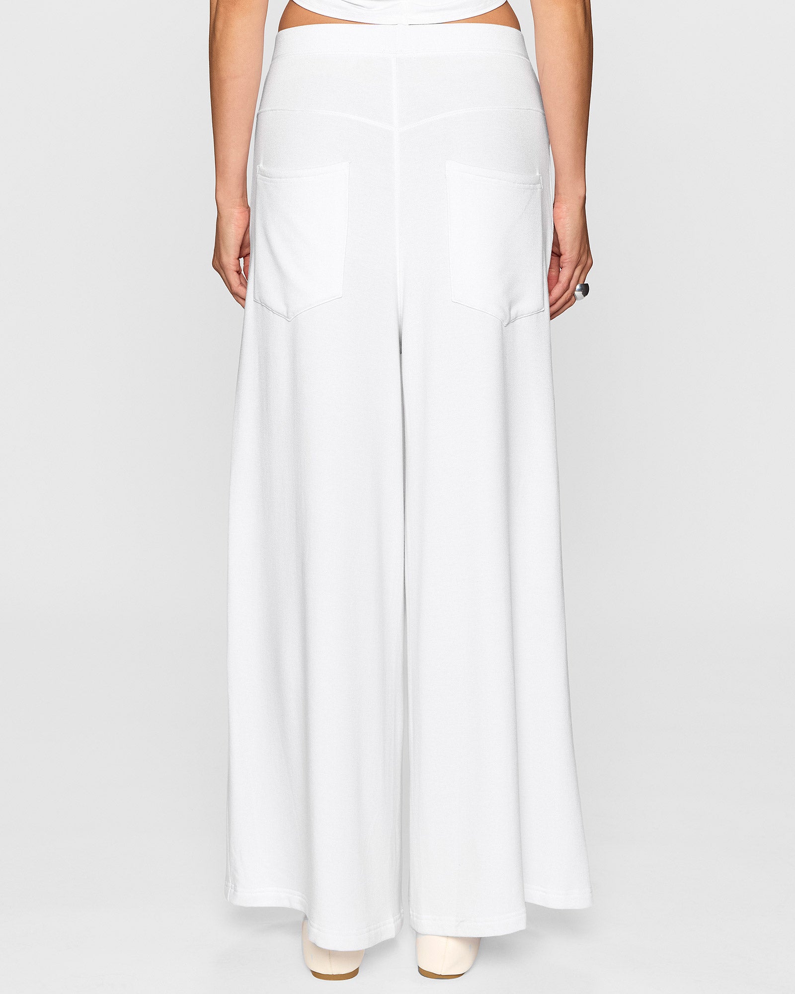 White | The Lyndie Pant Lite