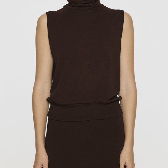Coco | The Sleeveless Turtleneck Front