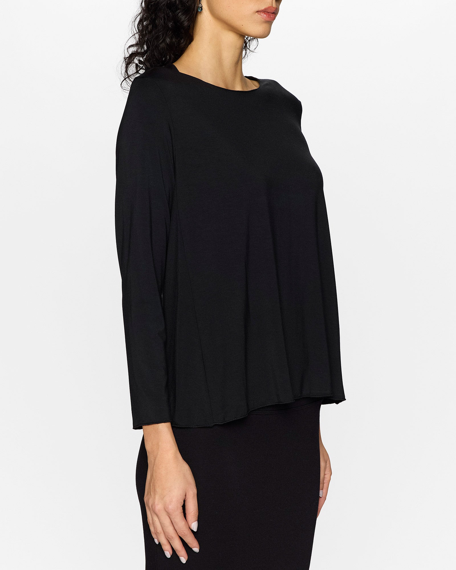 Black | The Barbra Top Lite by Bleusalt