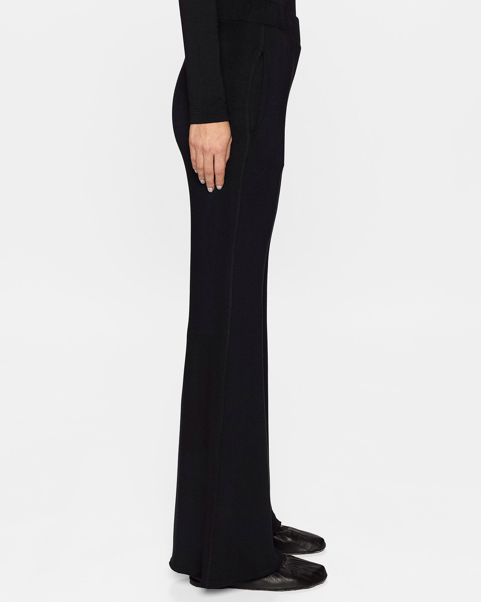 Black | The Cindy Bootcut Pant