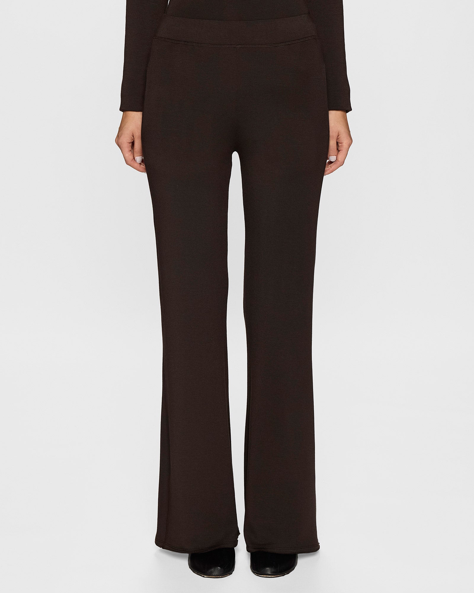 Coco | The Cindy Bootcut Pant