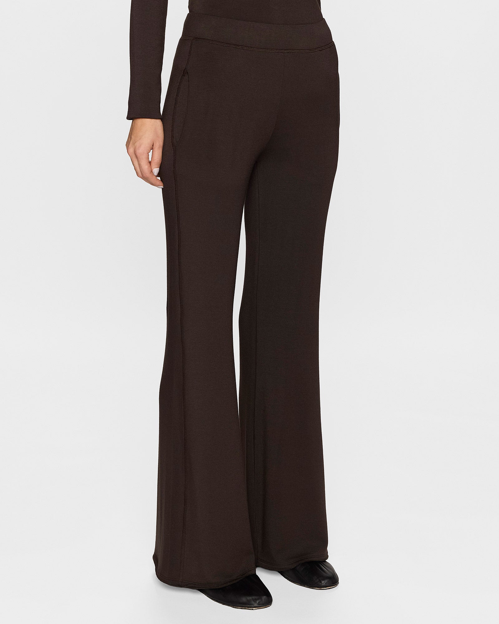 Coco | The Cindy Bootcut Pant
