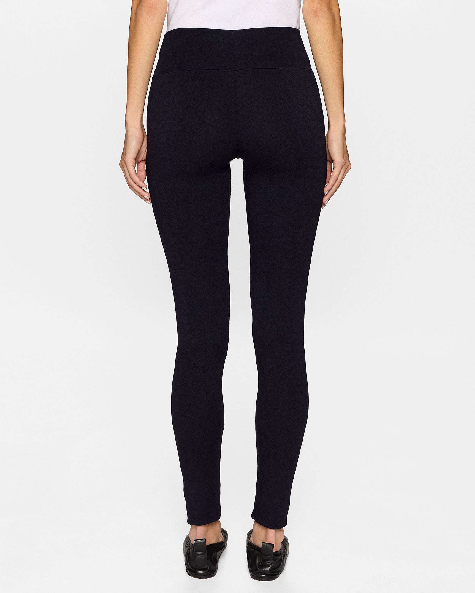 Navy | The Elevated Legging by Bleusalt