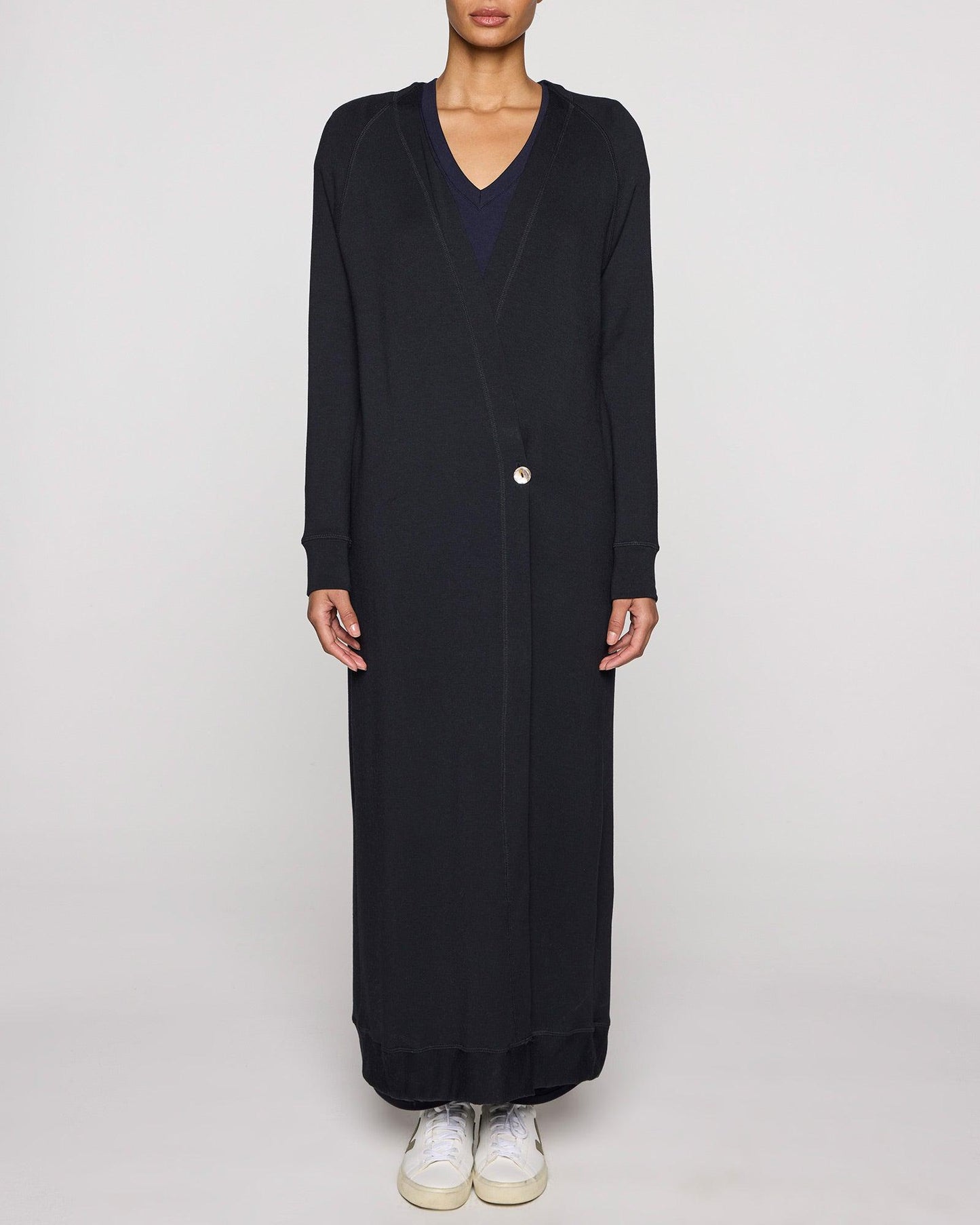 Black | Duster Buttoned Up