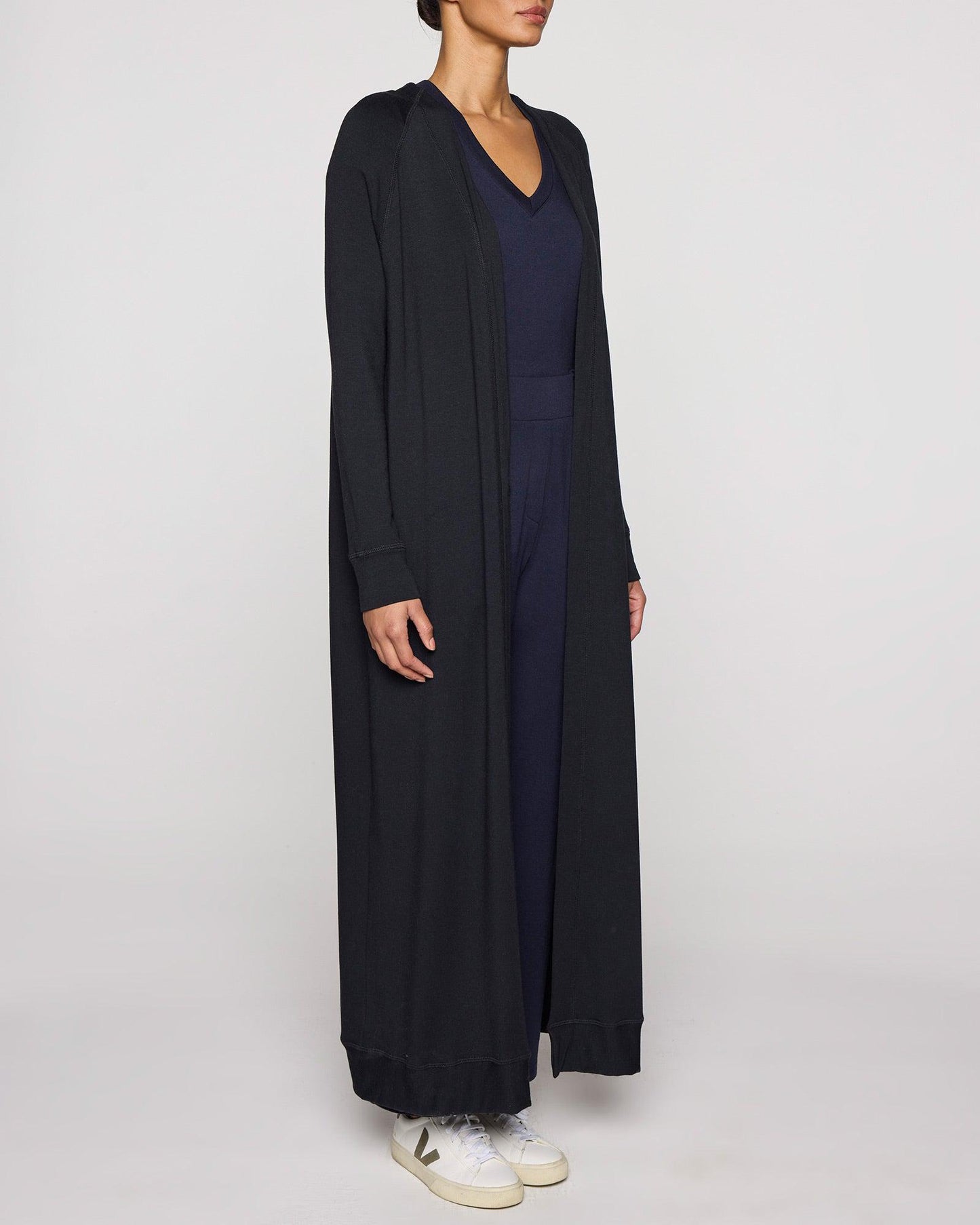 Black | Duster Angle View