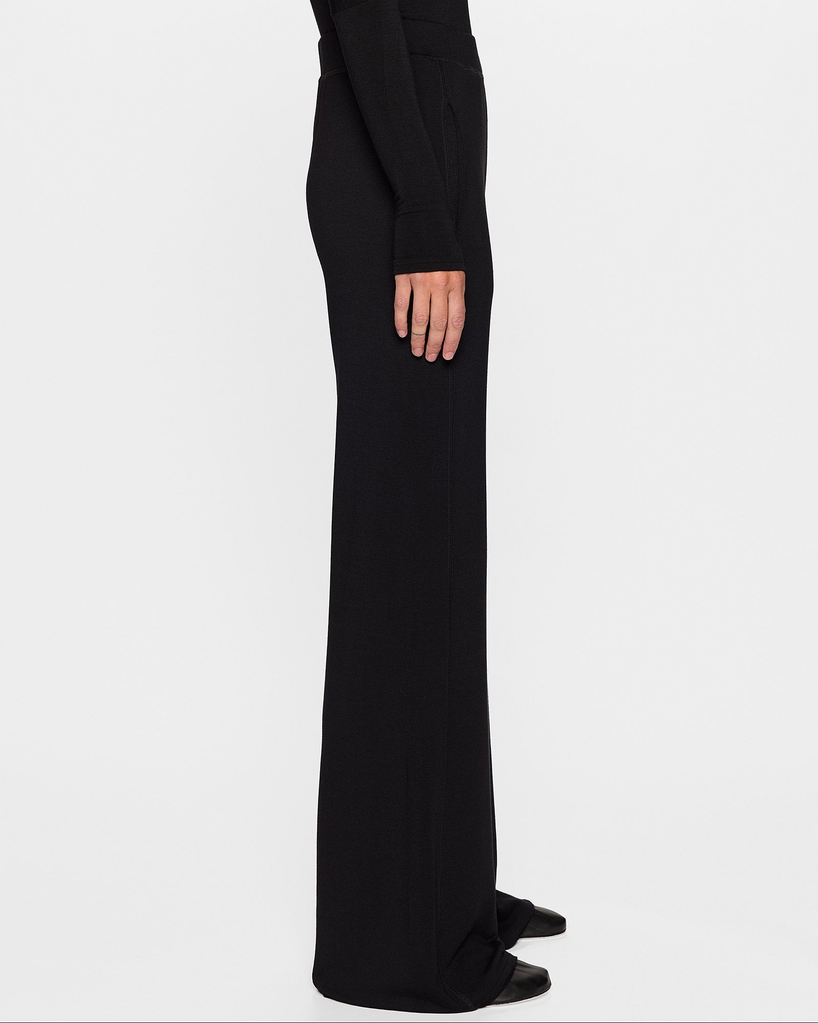 Black | The Cindy Pant designed by Cindy Crawford
