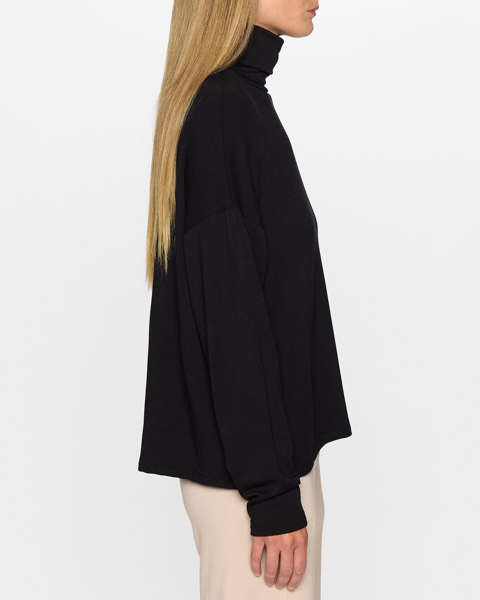 Black | The Oversized Turtleneck