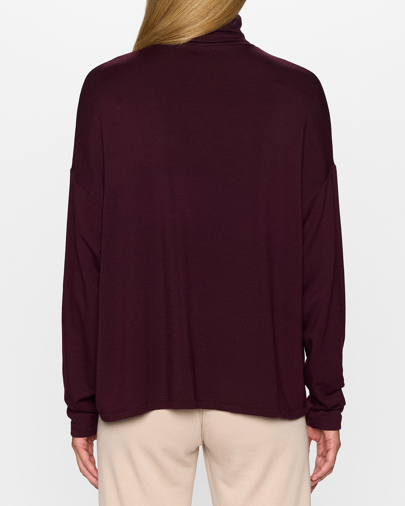 Bordeaux | The Oversized Turtleneck