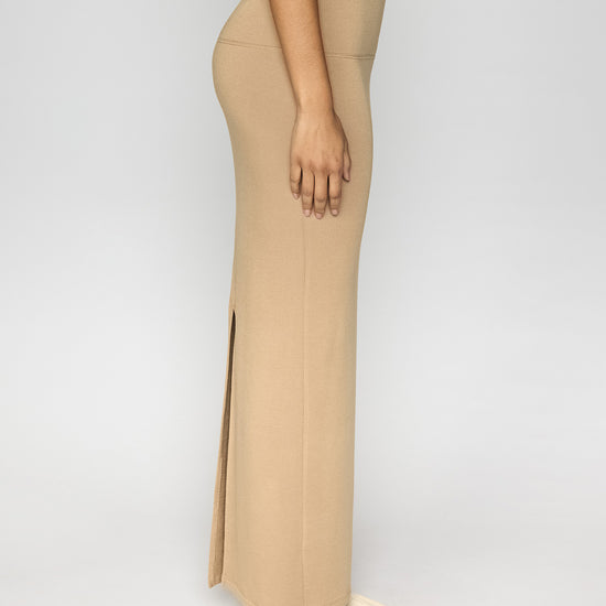 Camel | The Maxi Tube Skirt Side