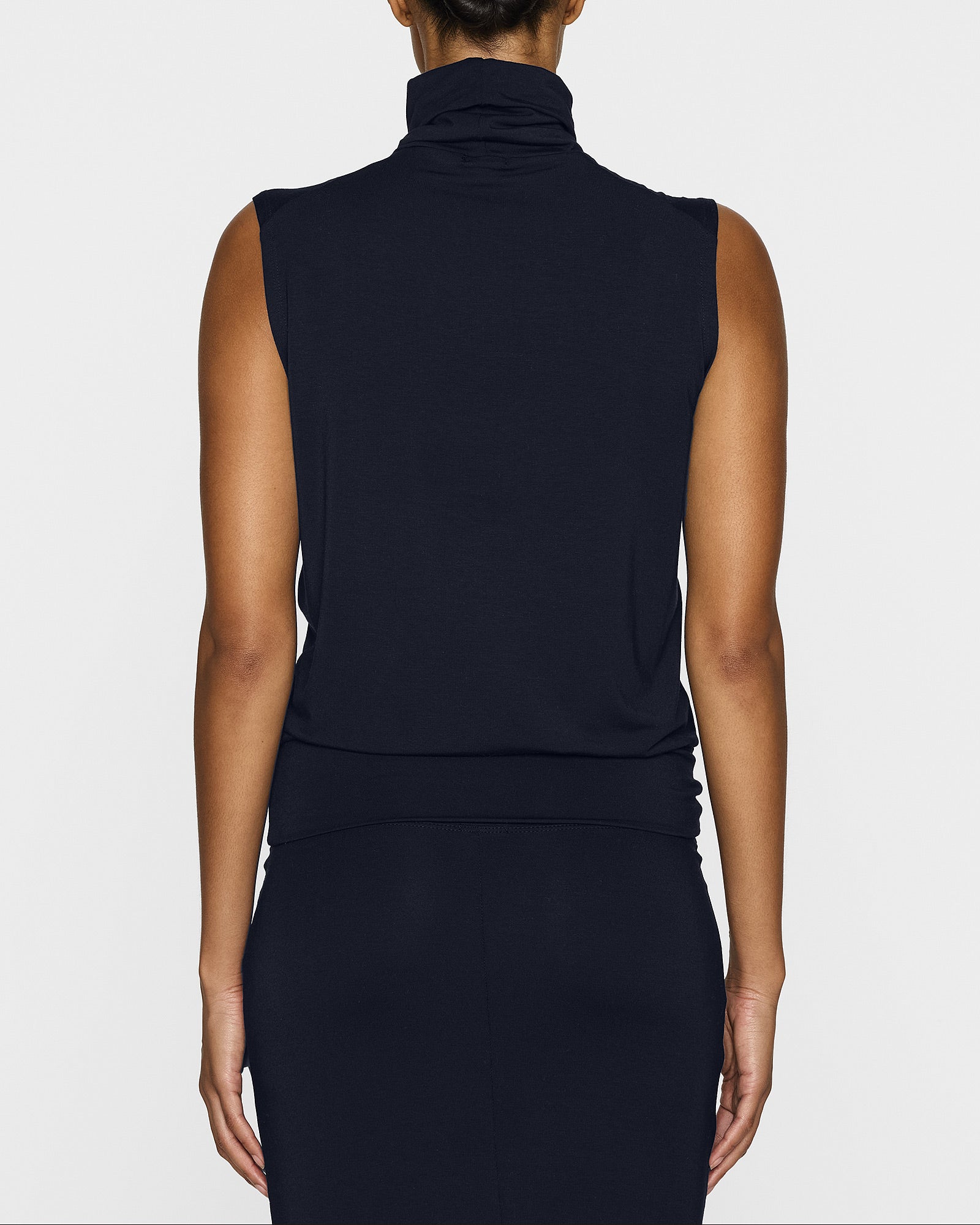 Navy | The Sleeveless Turtleneck LITE