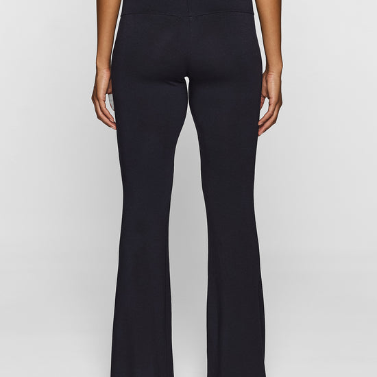 Navy | The Kaia Pant