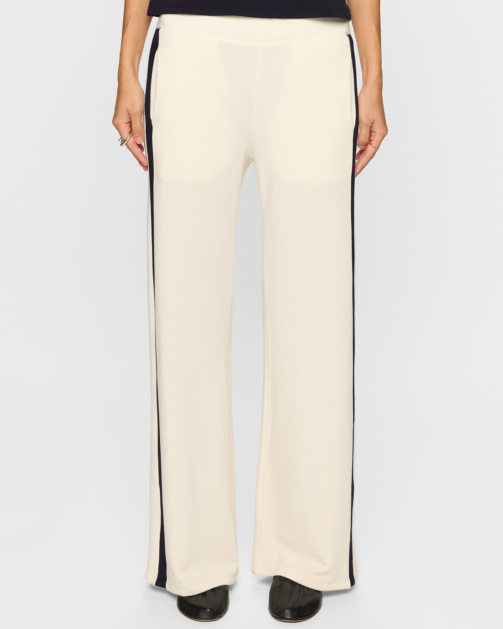 Unbleached/Navy | The Cindy Racer Pant