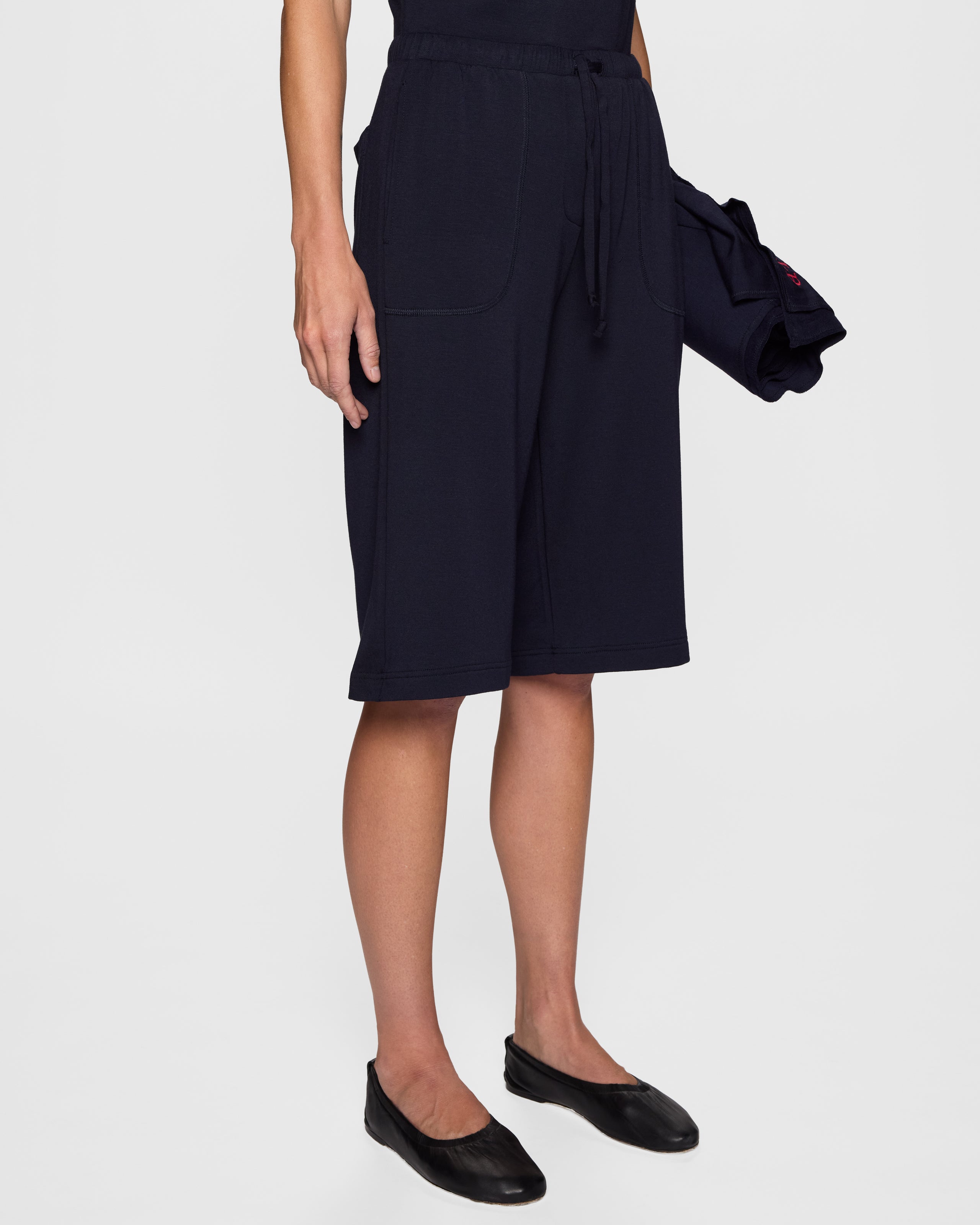Navy | The Caroline Short