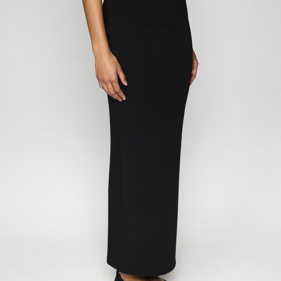 Black | The Maxi Tube Skirt Angle