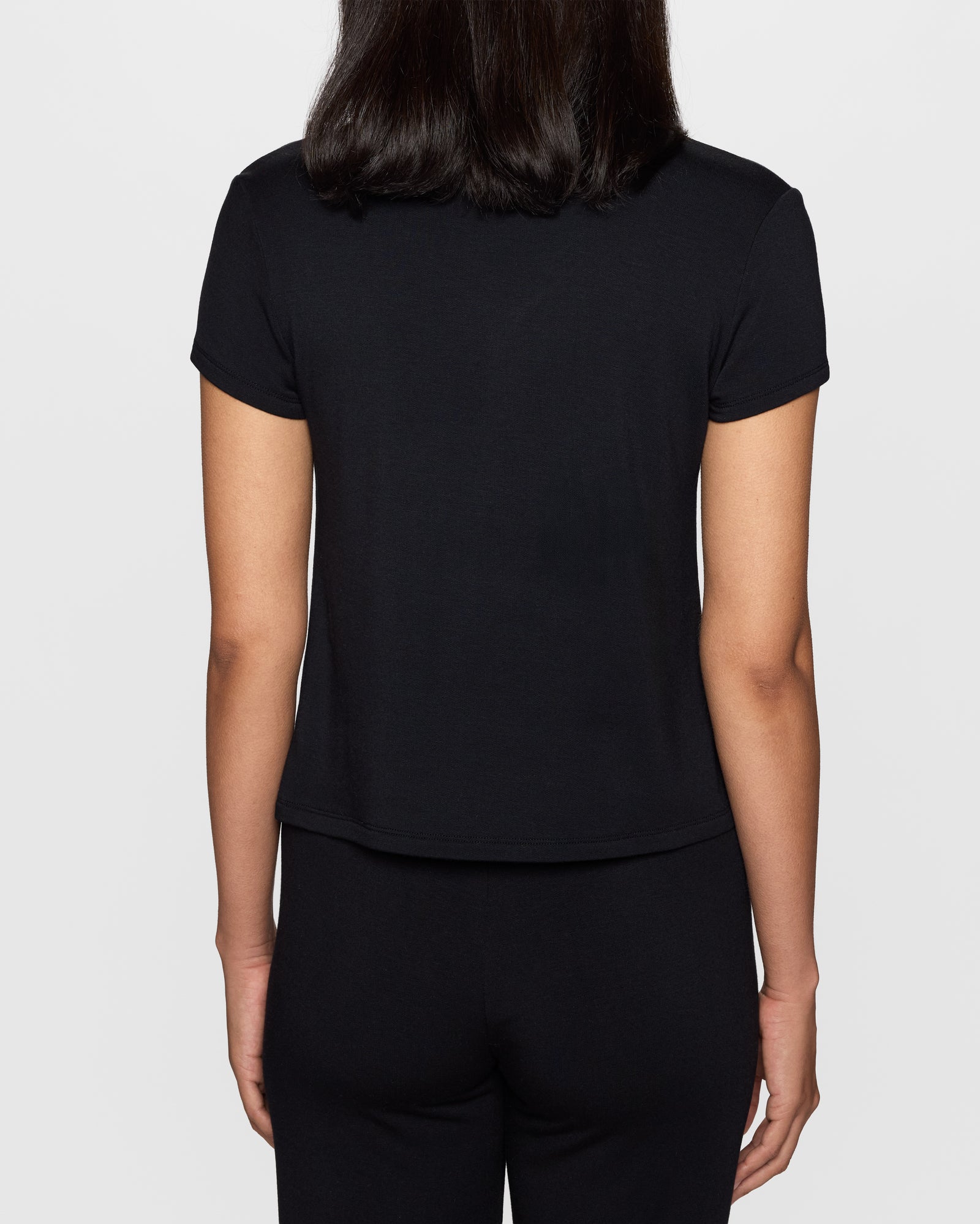Black | The Perfect High V