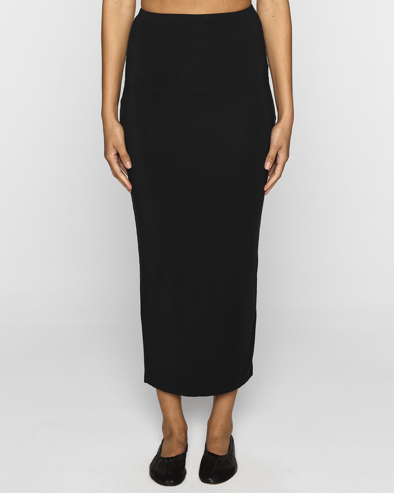 Black | The Tube Skirt Lite Front