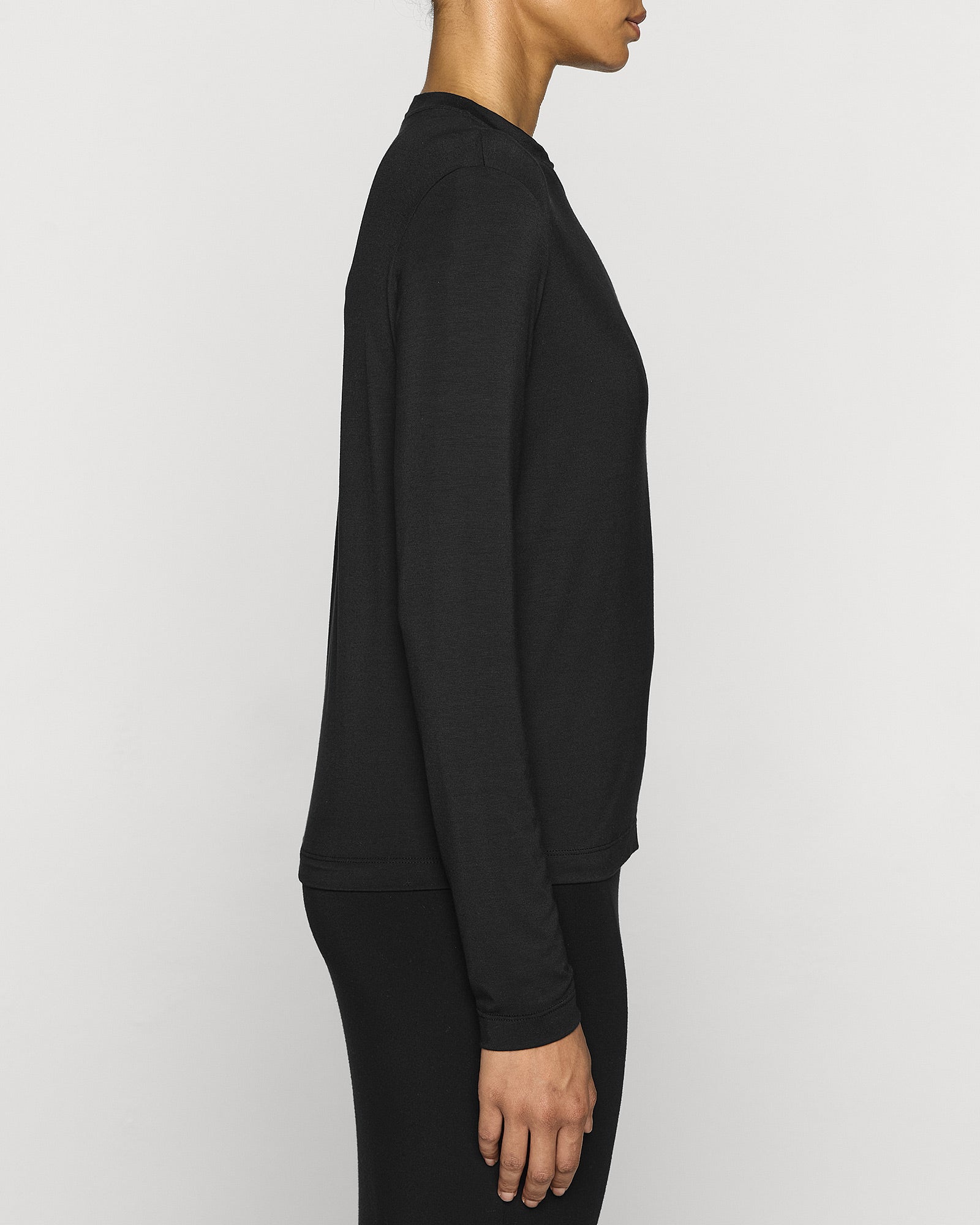 Black | The Classic Crew Lite Side