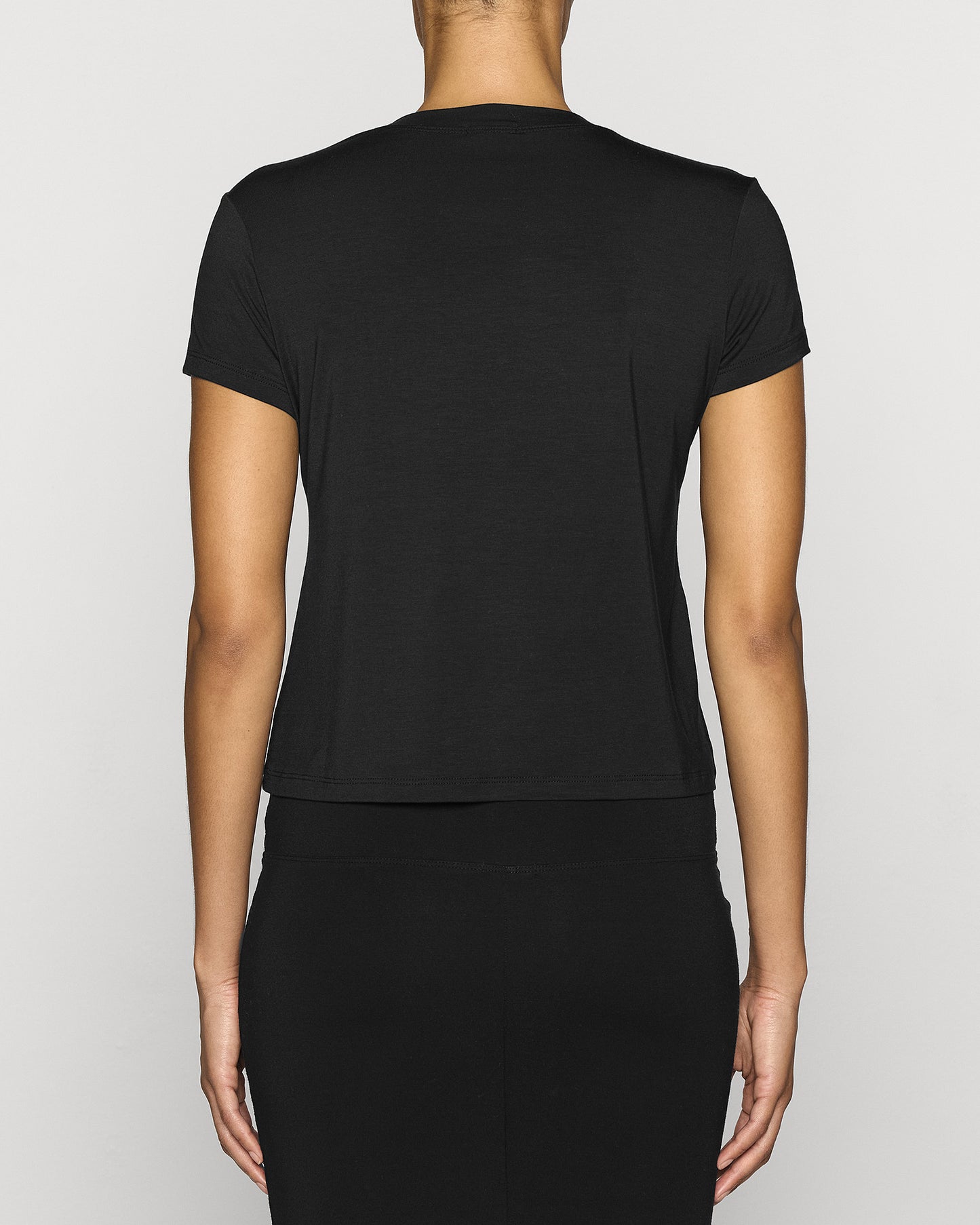 Black | The Perfect T Lite Back