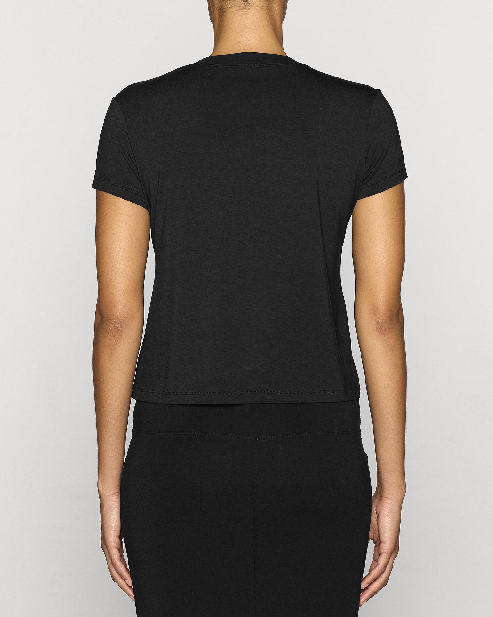 Black | The Perfect T Lite Back