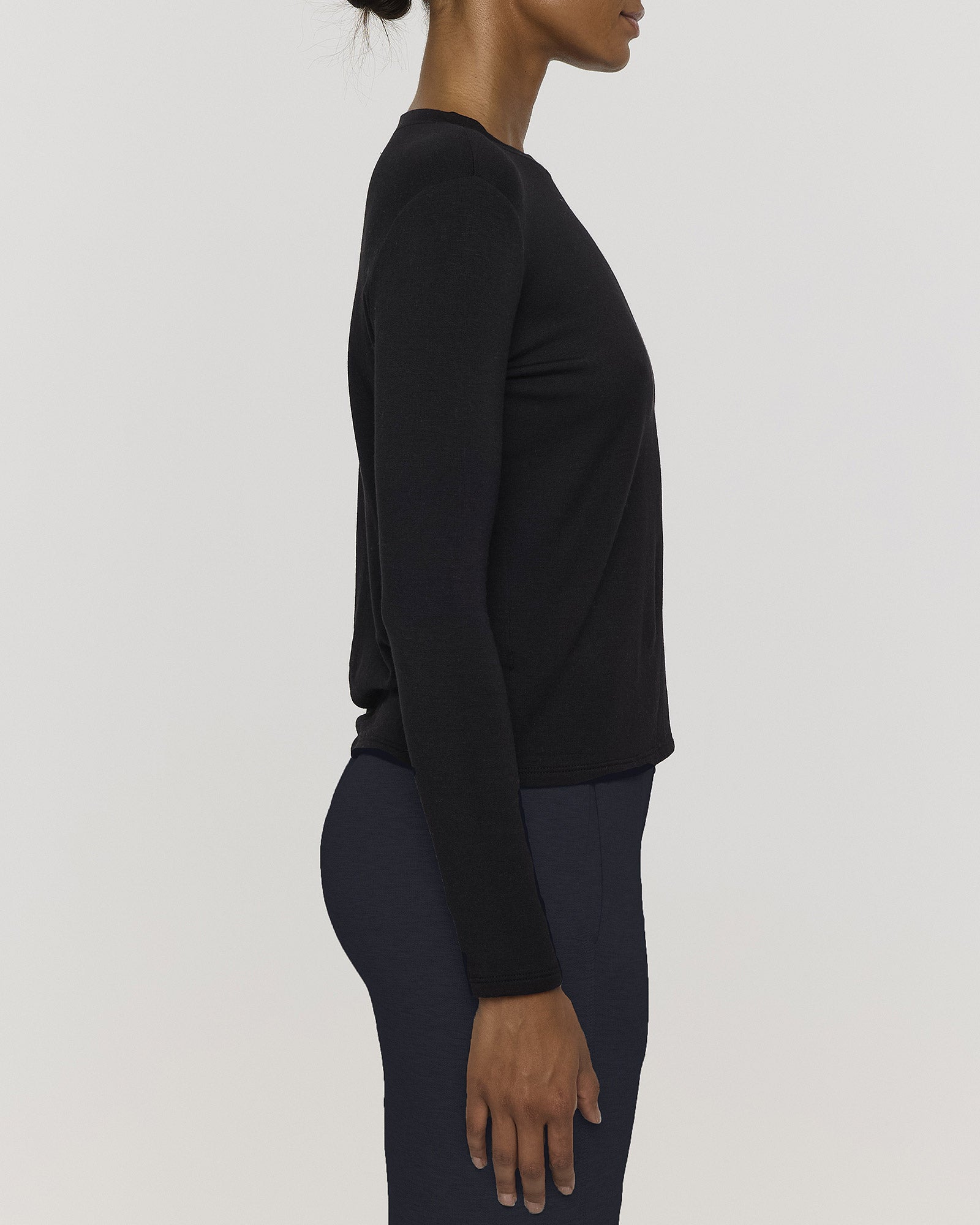 Black | The Classic Crew by Bleusalt