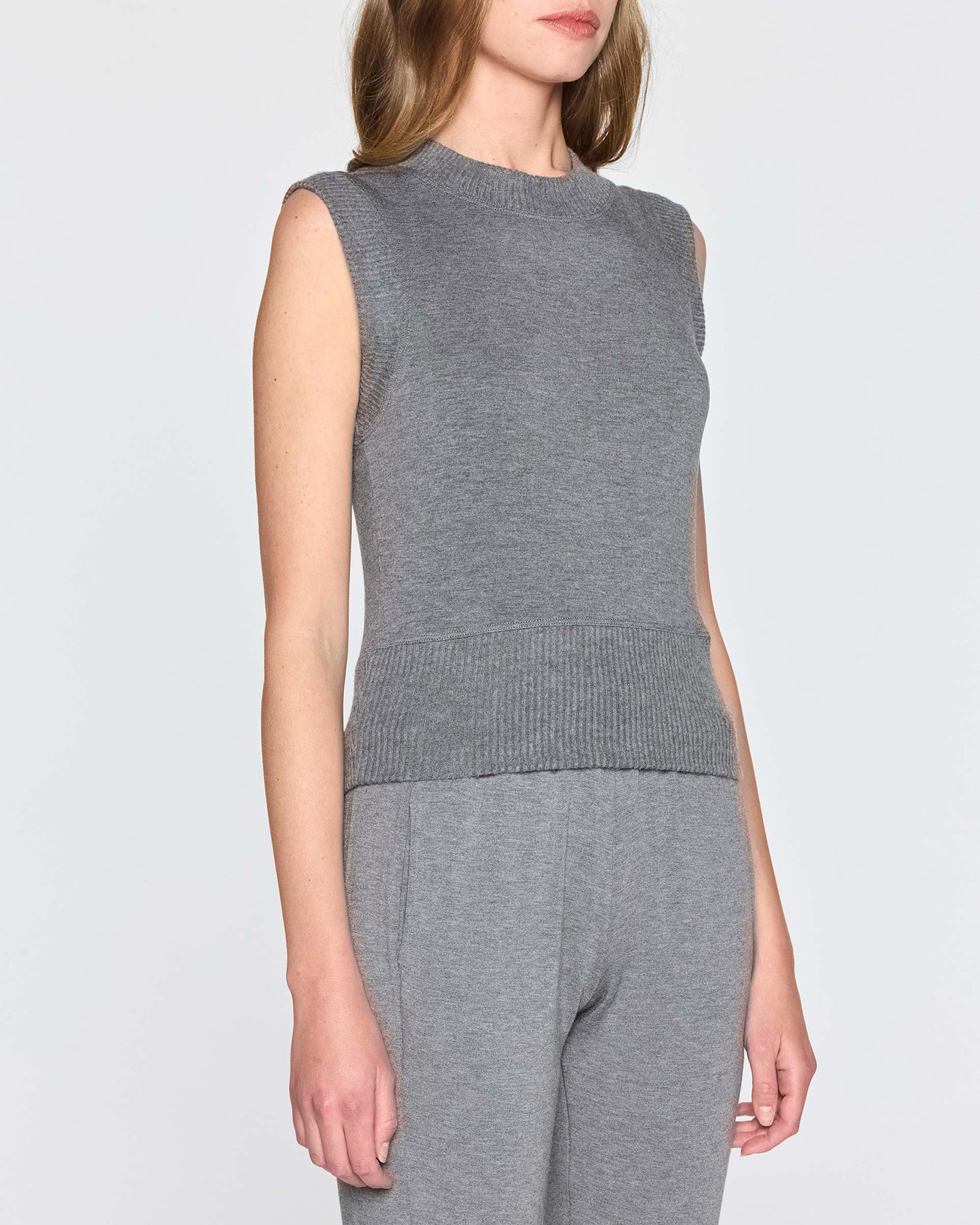Dark Gray | Bleusalt Vest Angle