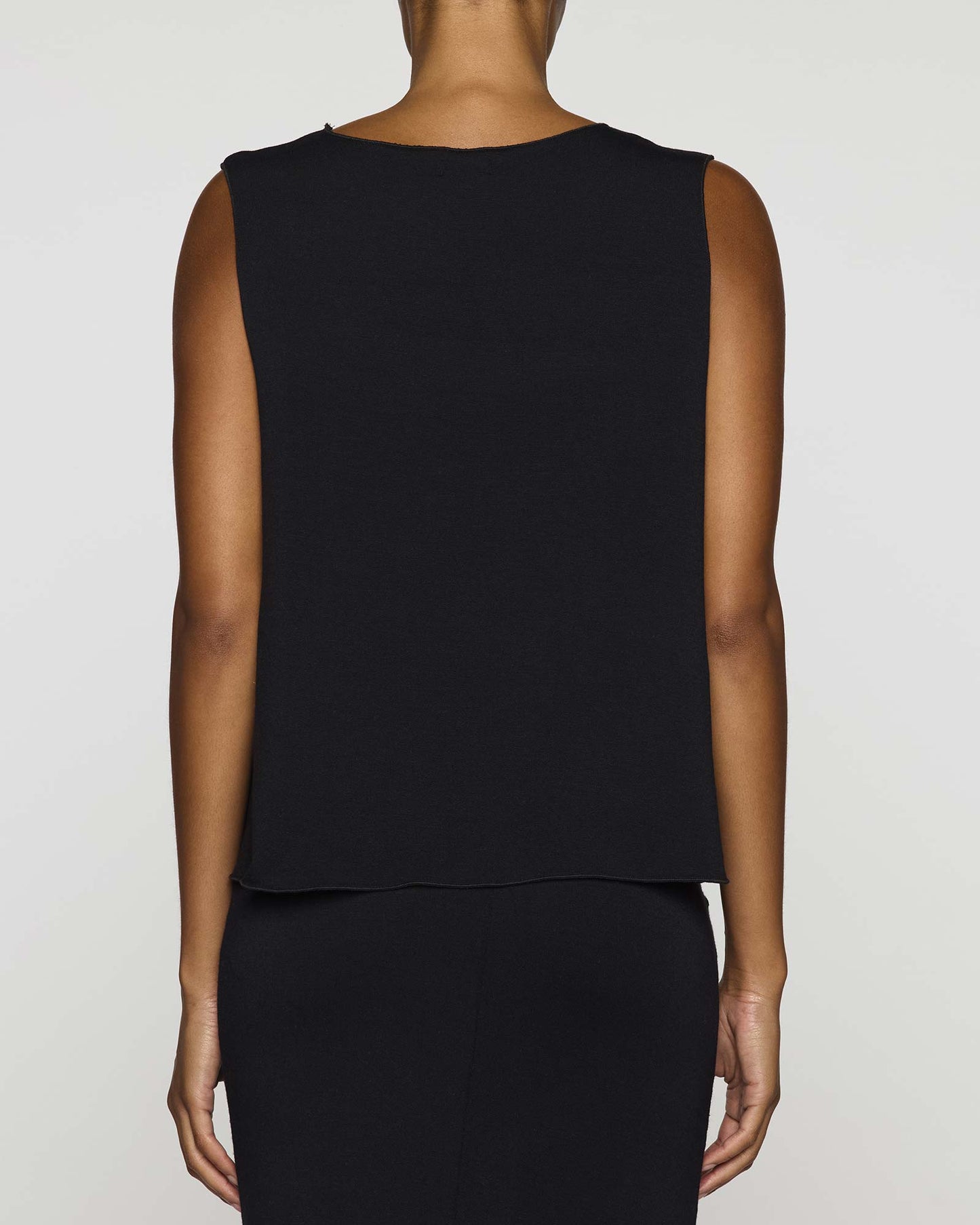 Black | The Swing Top