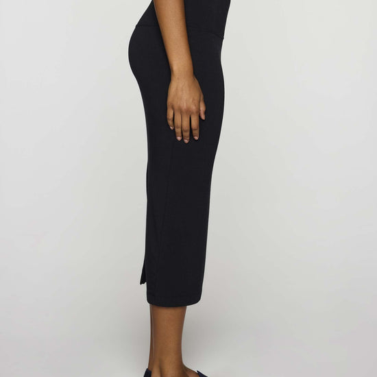 Black | Tube Skirt by Bleusalt