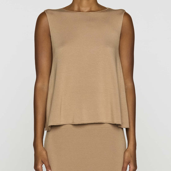 Camel | The Swing Top