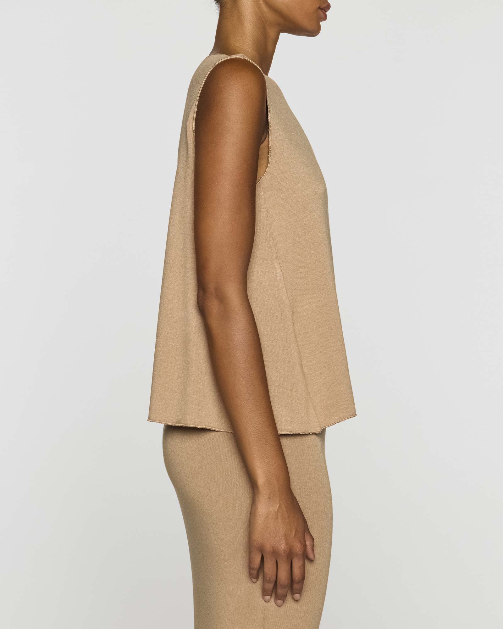 Camel | The Swing Top