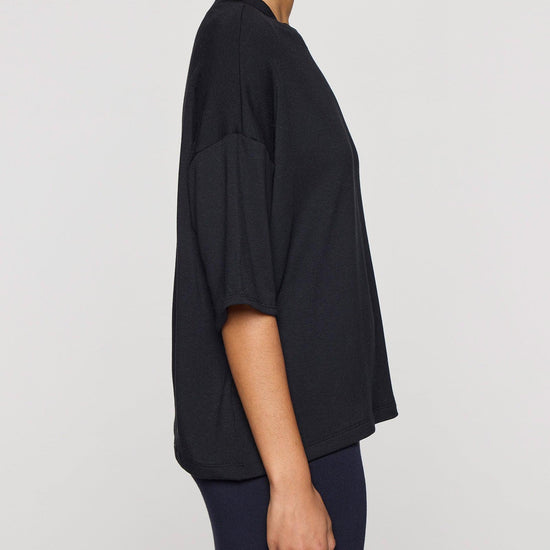Black | Women's Oversized T-Shirt