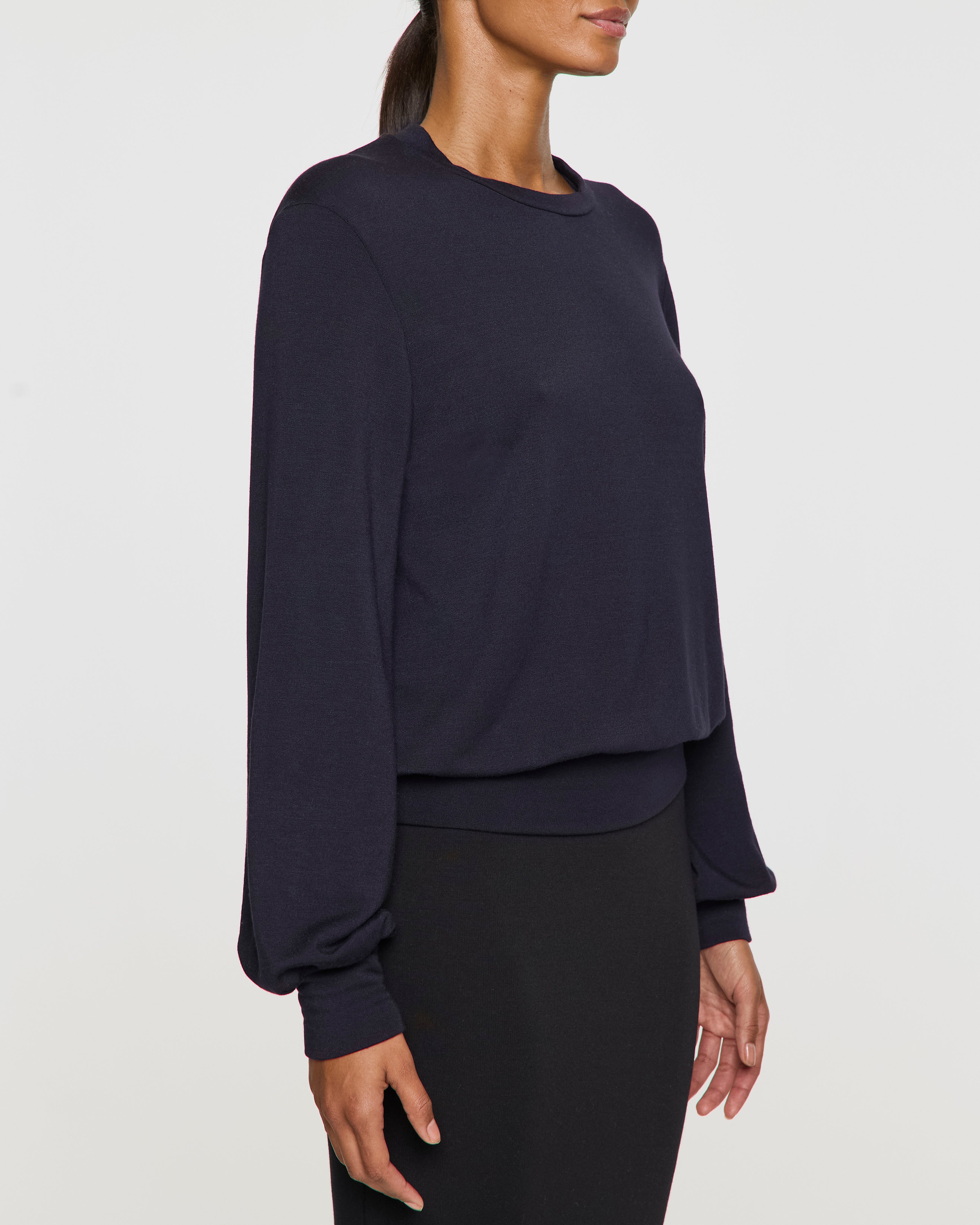 Navy | Bubble Crew Angle Shot