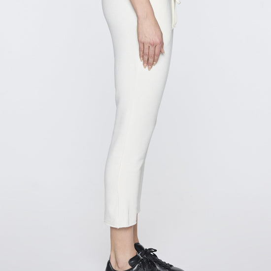 Unbleached | The Drop Crop Pant