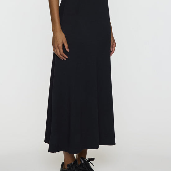 Black | The Long A-Line Skirt