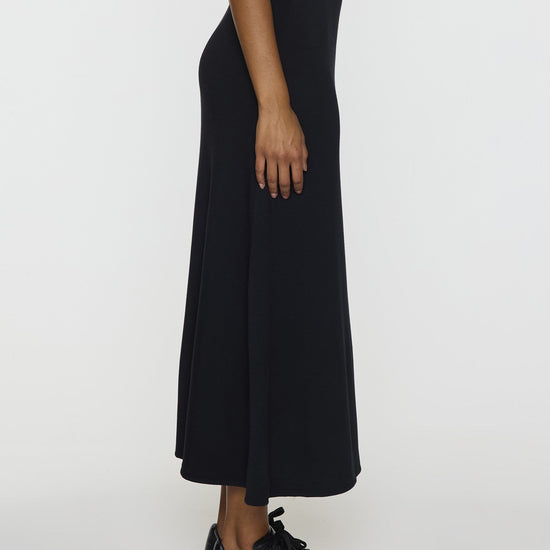 Black | The Long A-Line Skirt