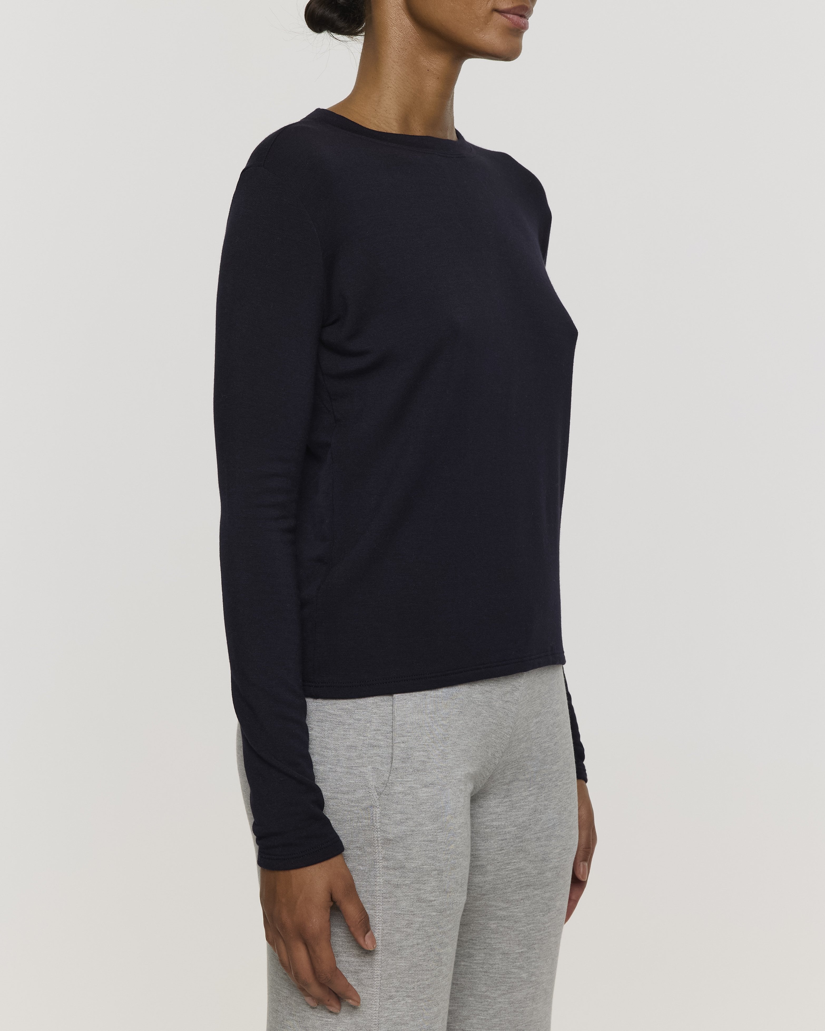 Navy | Women's Long Sleeve Crew Shirt