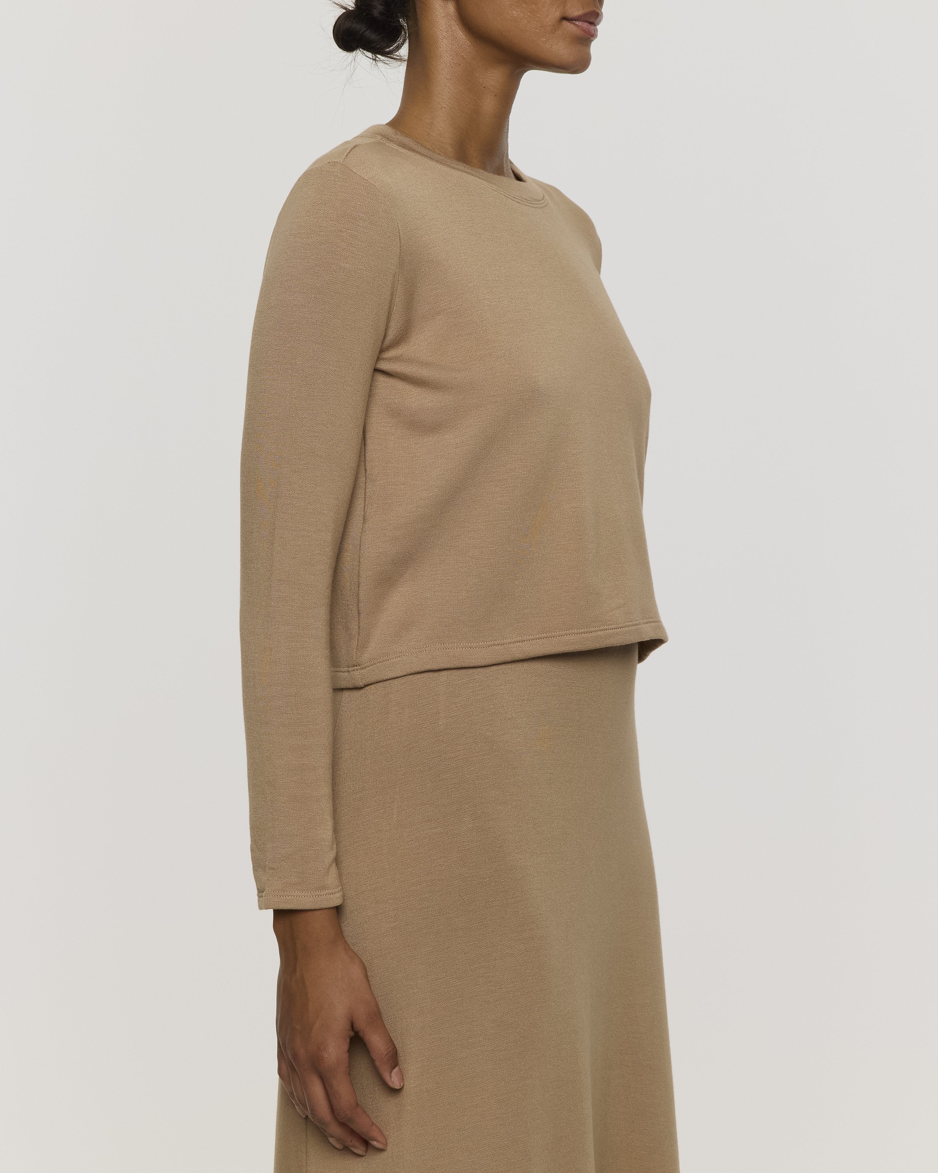 Camel | Women's Shorty Crew Neck Long Sleeve