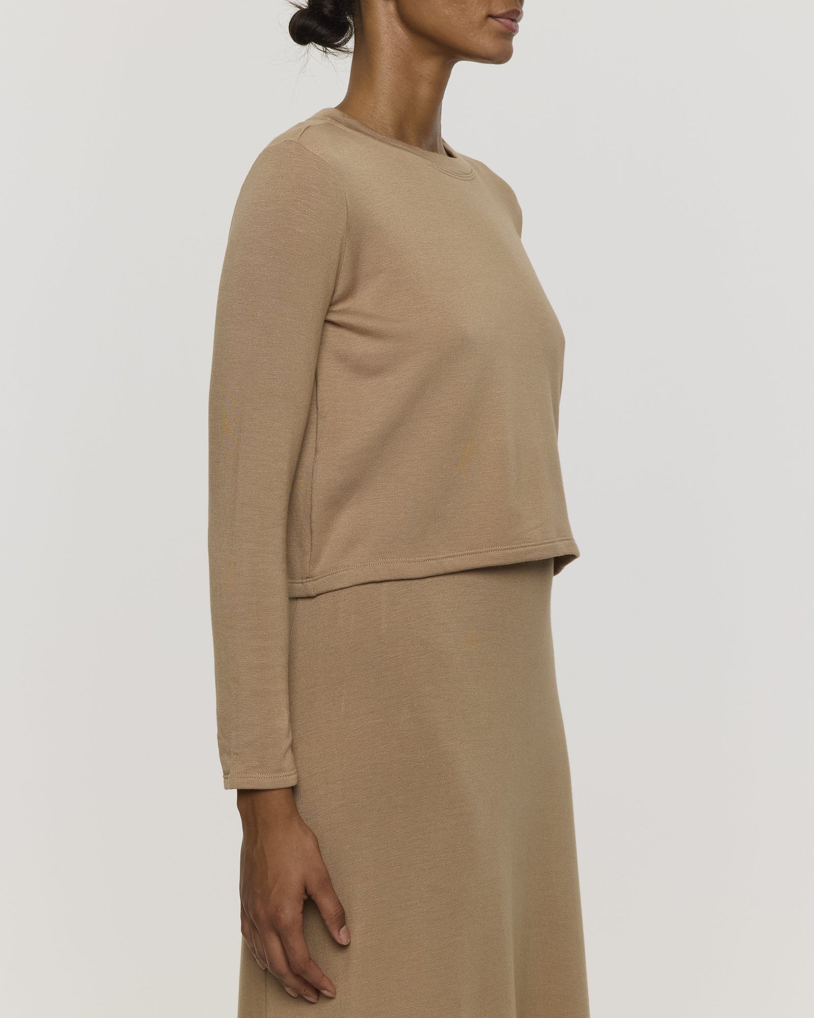 Camel | Women's Shorty Crew Neck Long Sleeve