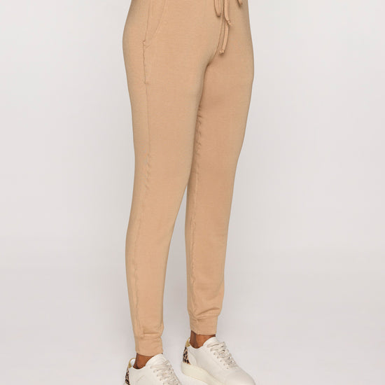 Camel | The Women's Elevated Jogger Angle