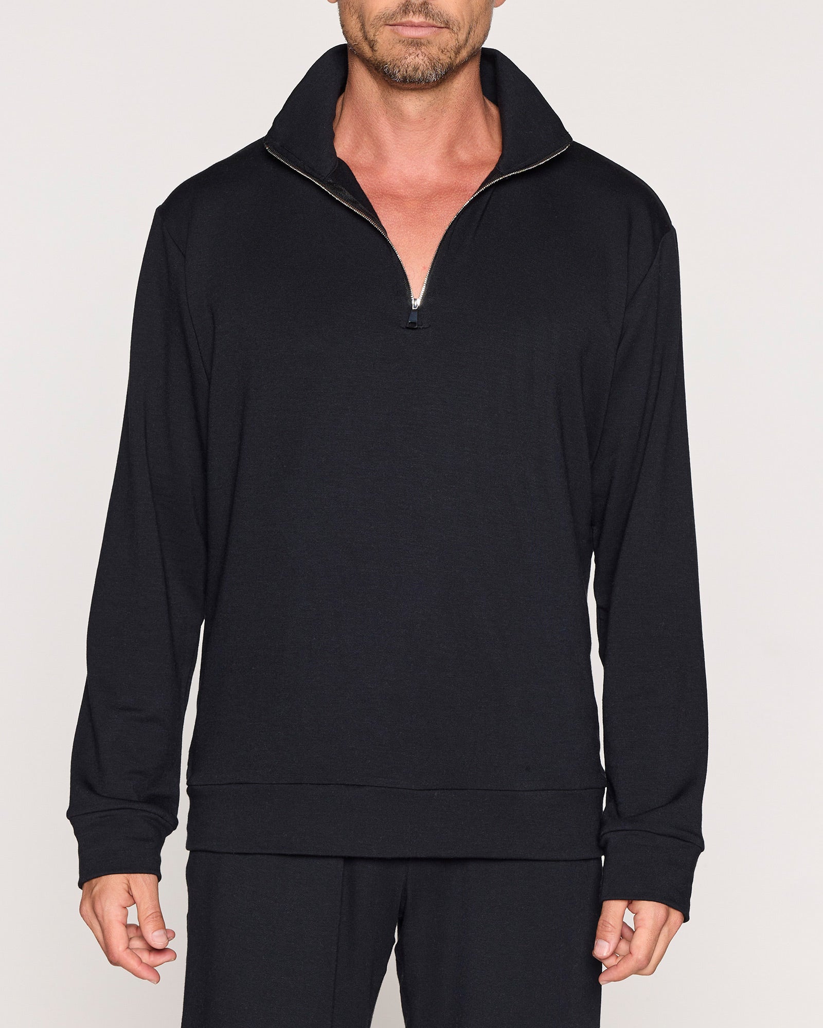 Black | The Men's 1/4 Zip Front