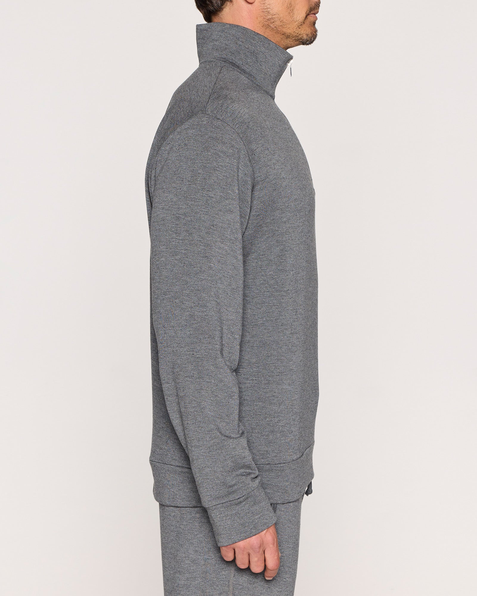 Dark Gray | The Men's 1/4 Zip - Side Angle Zipper Up
