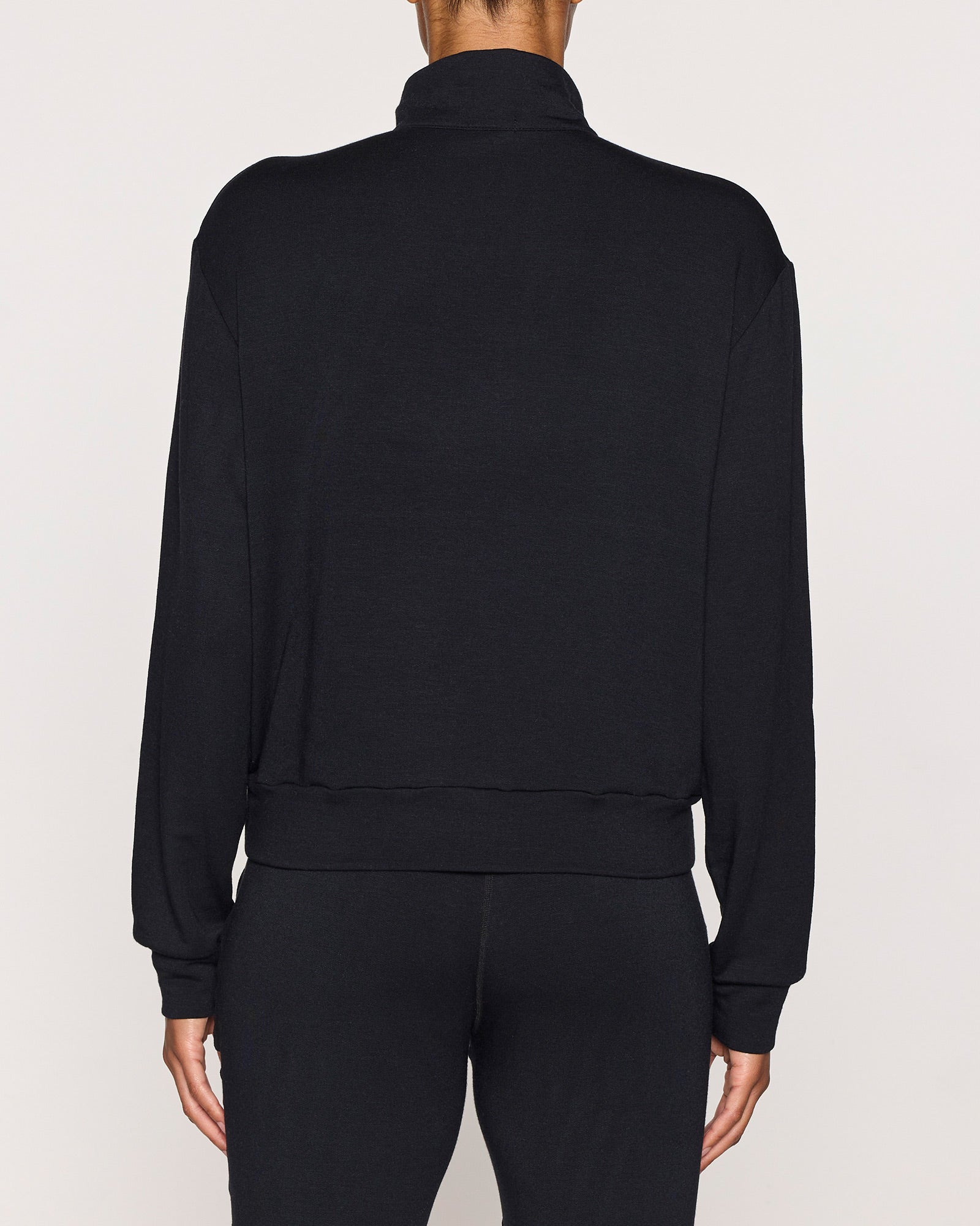 Black | Women's 1/4 Zip Back