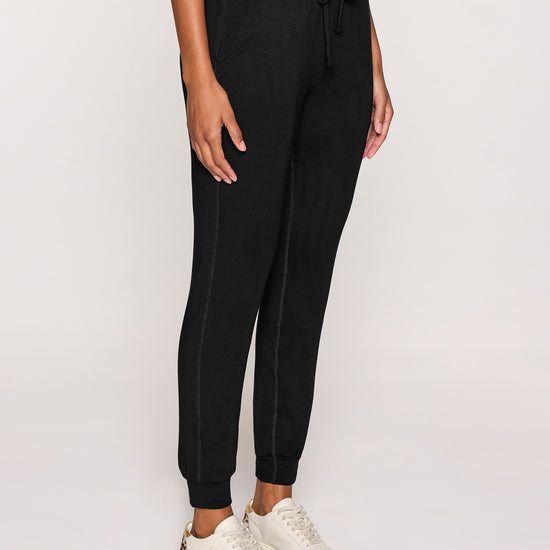 Black | The Women's Elevated Jogger Angle