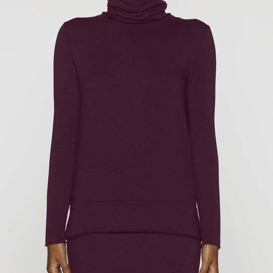 Bordeaux | Women's Turtleneck